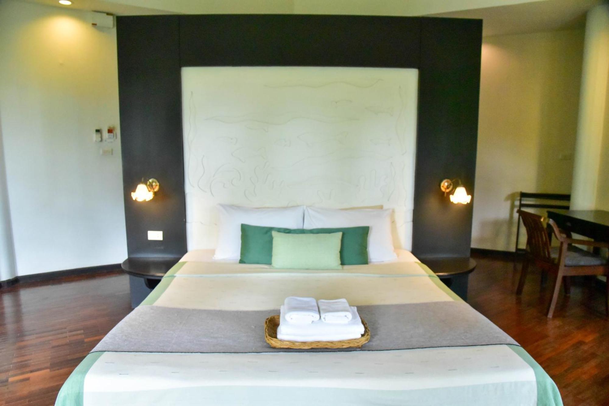 Tanaosri Resort Pranburi Ngoại thất bức ảnh